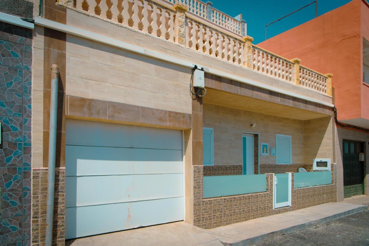 Hostel Blue Lagoon La Mareta Exterior photo